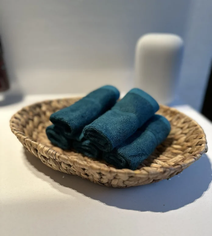 IMG_0899_b25d206a-9d45-461d-b3f0-81a25a9f709a bambus-håndklæder