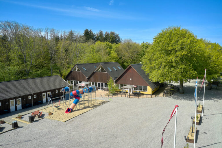 Oplev restaurantbesøg og ophold på Fårup Skovhus